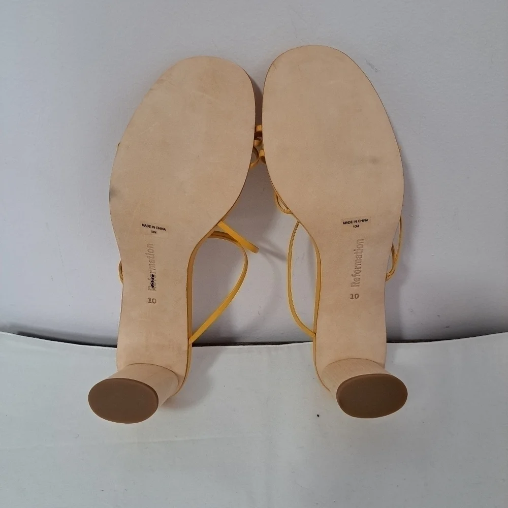 Reformation Rachel sandal Ochre 10 NWT